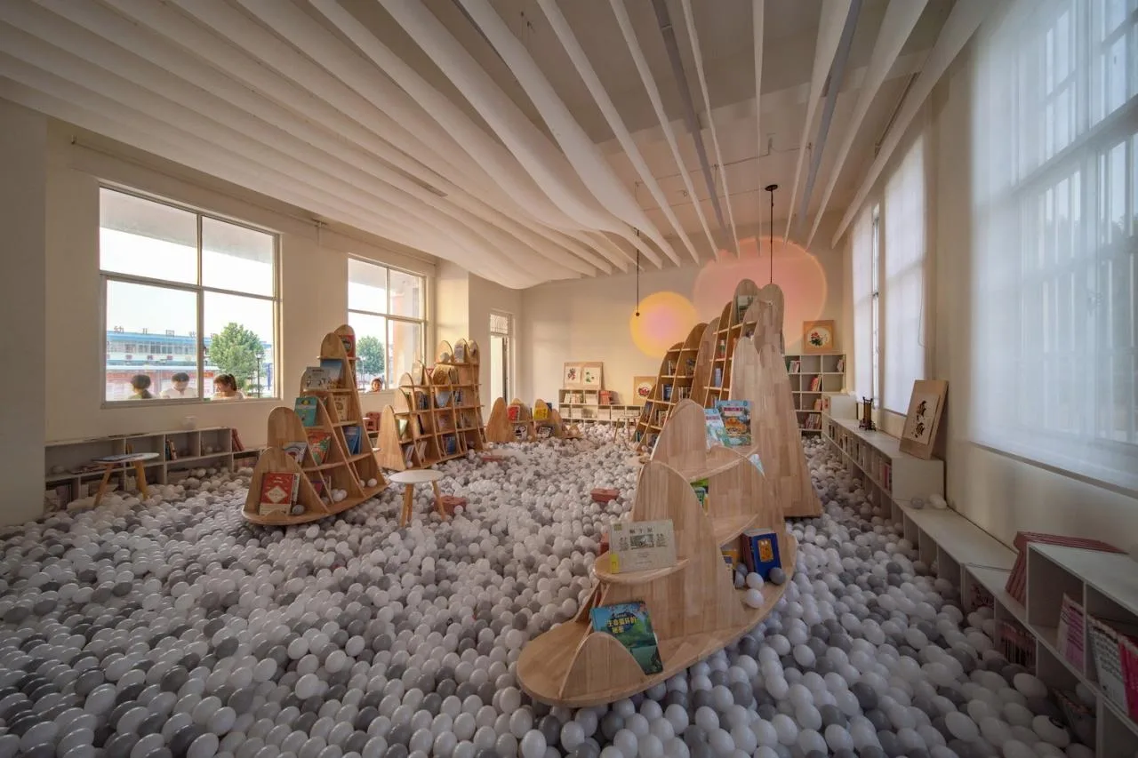 BIM Architecture | Public Welfare · Yunqiu Bookstore | Western Sunshine × Jiedian Architecture