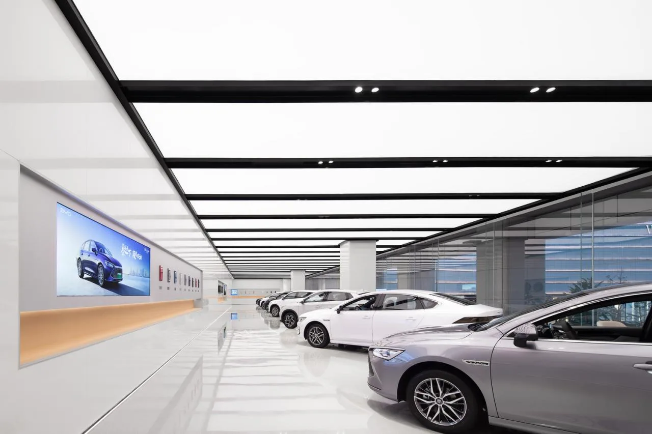 BIM Architecture | Inspiring Future Jiangcheng Landmark: Wuhan BYD Brand Experience Center/Chengzhi Design