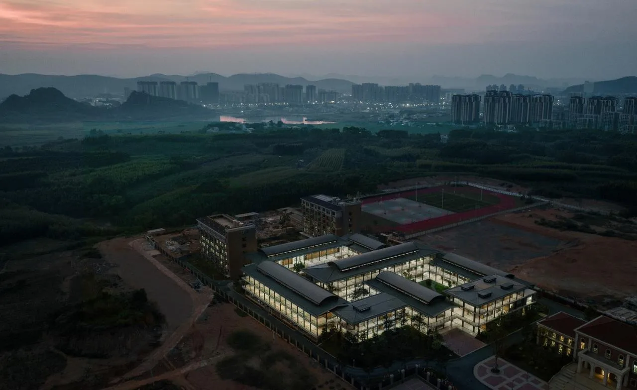 BIM Architecture | Lezhi School/Large Material Building