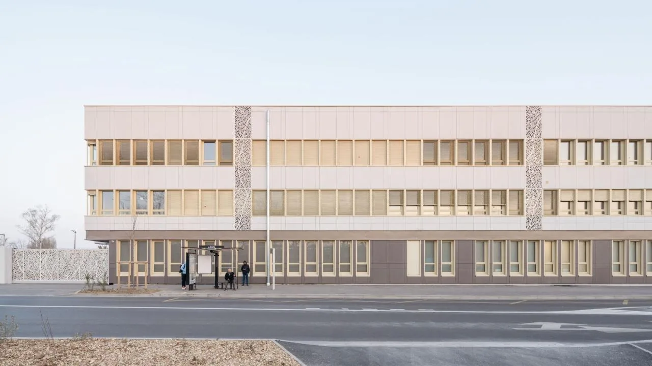 BIM Architecture | Valenton Samuel Petty High School/Archipente
