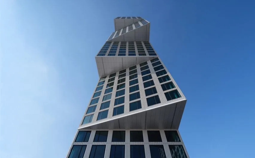 BIM architecture | OMA designs a pair of stacked super tall buildings in Brooklyn