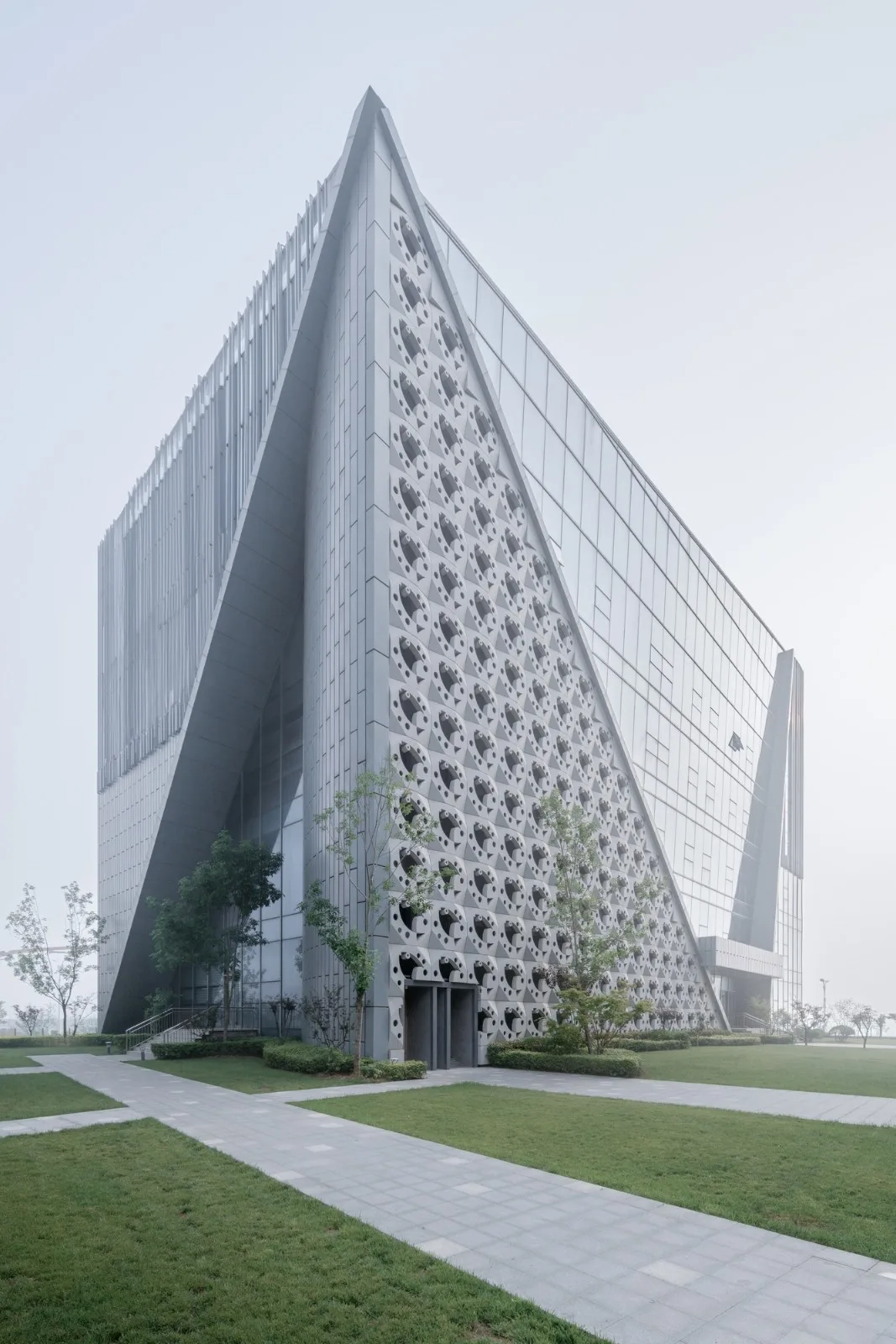 BIM Architecture | OMC Fashion Release Center/Contemporary Architecture