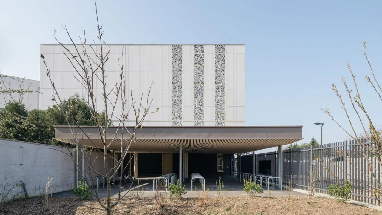 BIM Architecture | Valenton Samuel Petty High School/Archipente