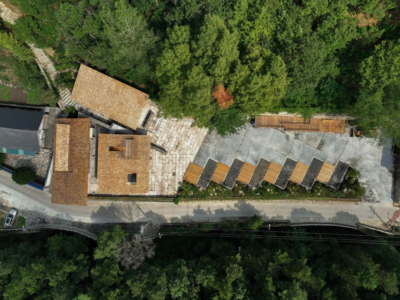 BIM Architecture | Liuba Wayaogou Multi functional Service Center/Jianlin Architectural Design Firm