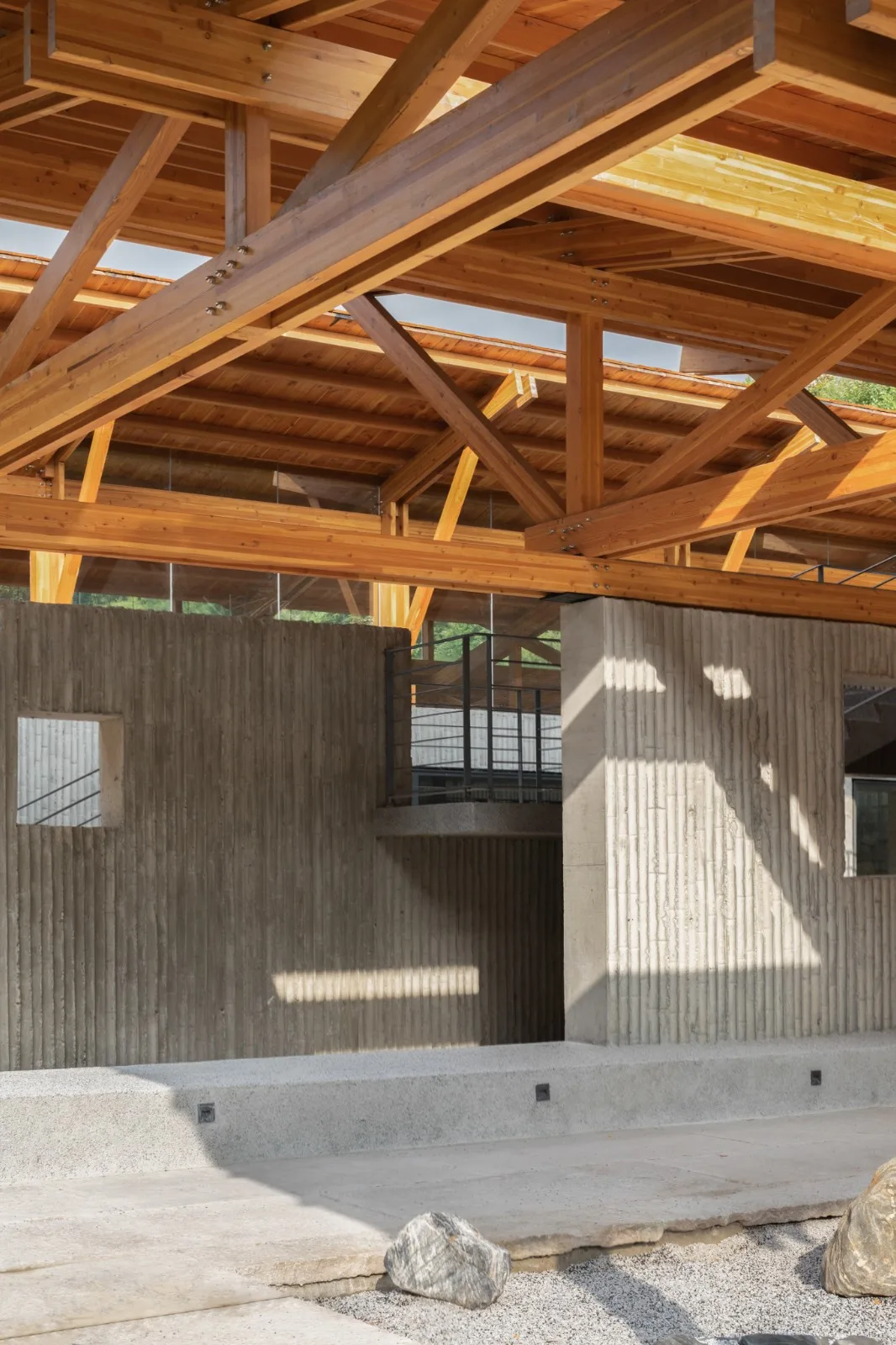 BIM Architecture | Liuba Wayaogou Multi functional Service Center/Jianlin Architectural Design Firm