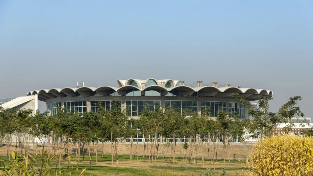 BIM Architecture | Order Castle, Sanand Factory/Studio Saar