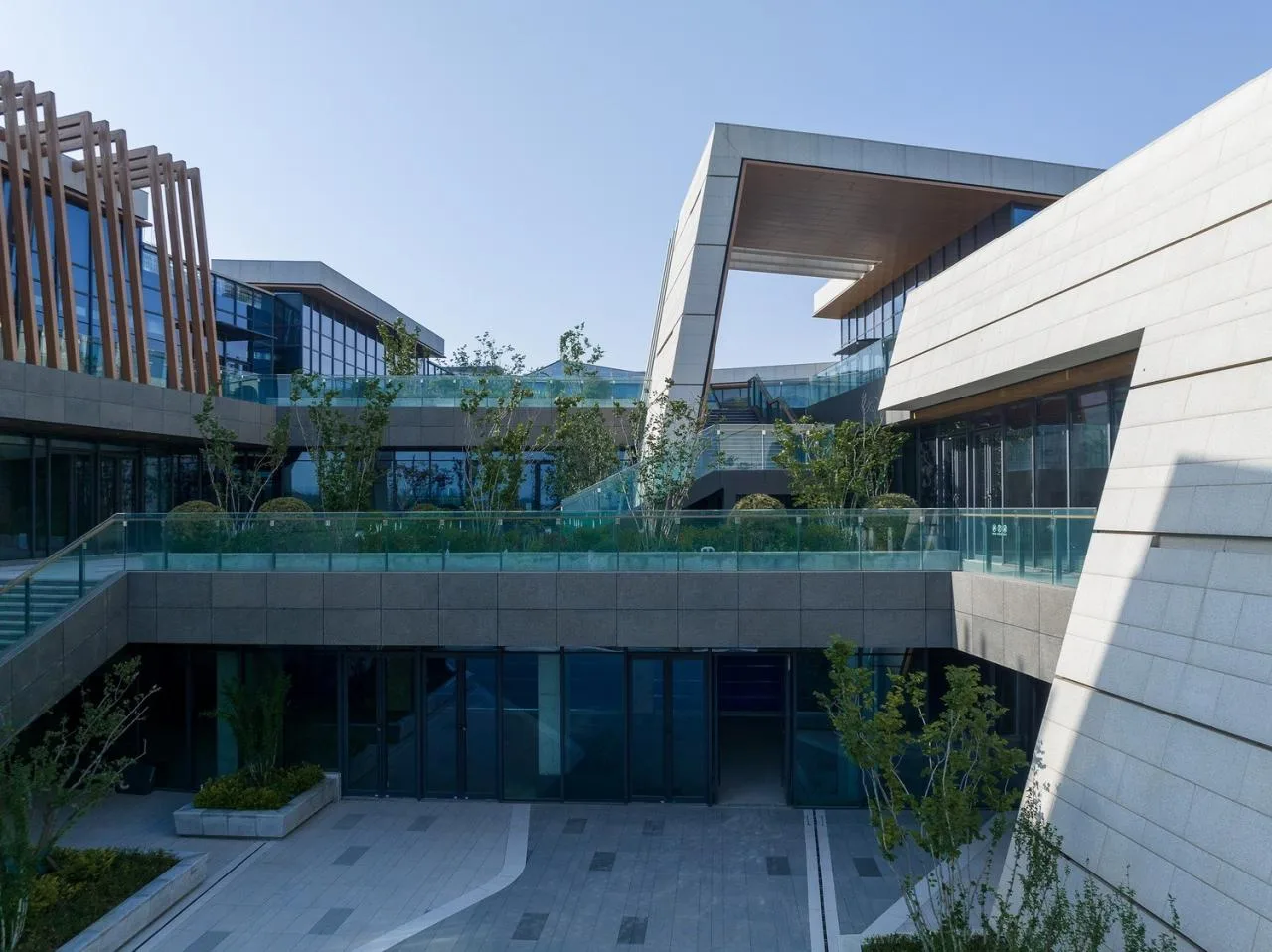 BIM Architecture | Valley of Mountains: Zhengzhou Shenye Health City/Botao Architecture