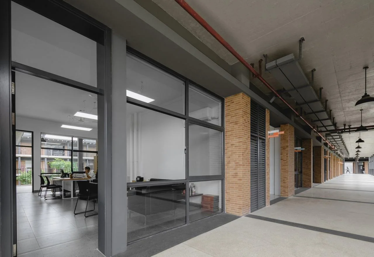 BIM Architecture | Lezhi School/Large Material Building