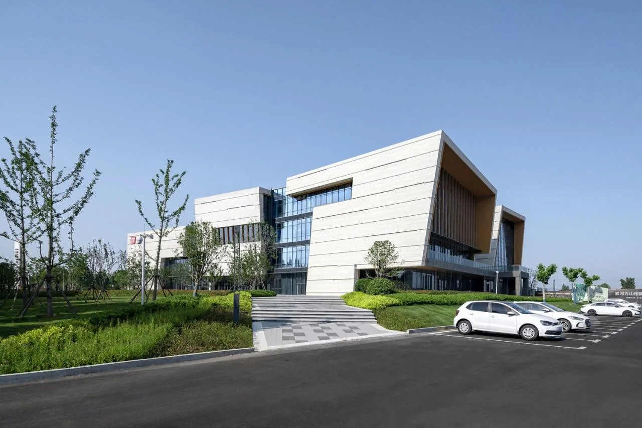 BIM Architecture | Valley of Mountains: Zhengzhou Shenye Health City/Botao Architecture