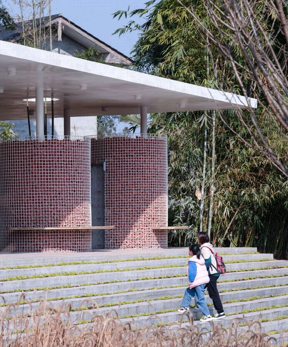 BIM Architecture | Bamboo Shadow Swinging Non Gender Public Restrooms: Anshi Roll Toilet/Row Building
