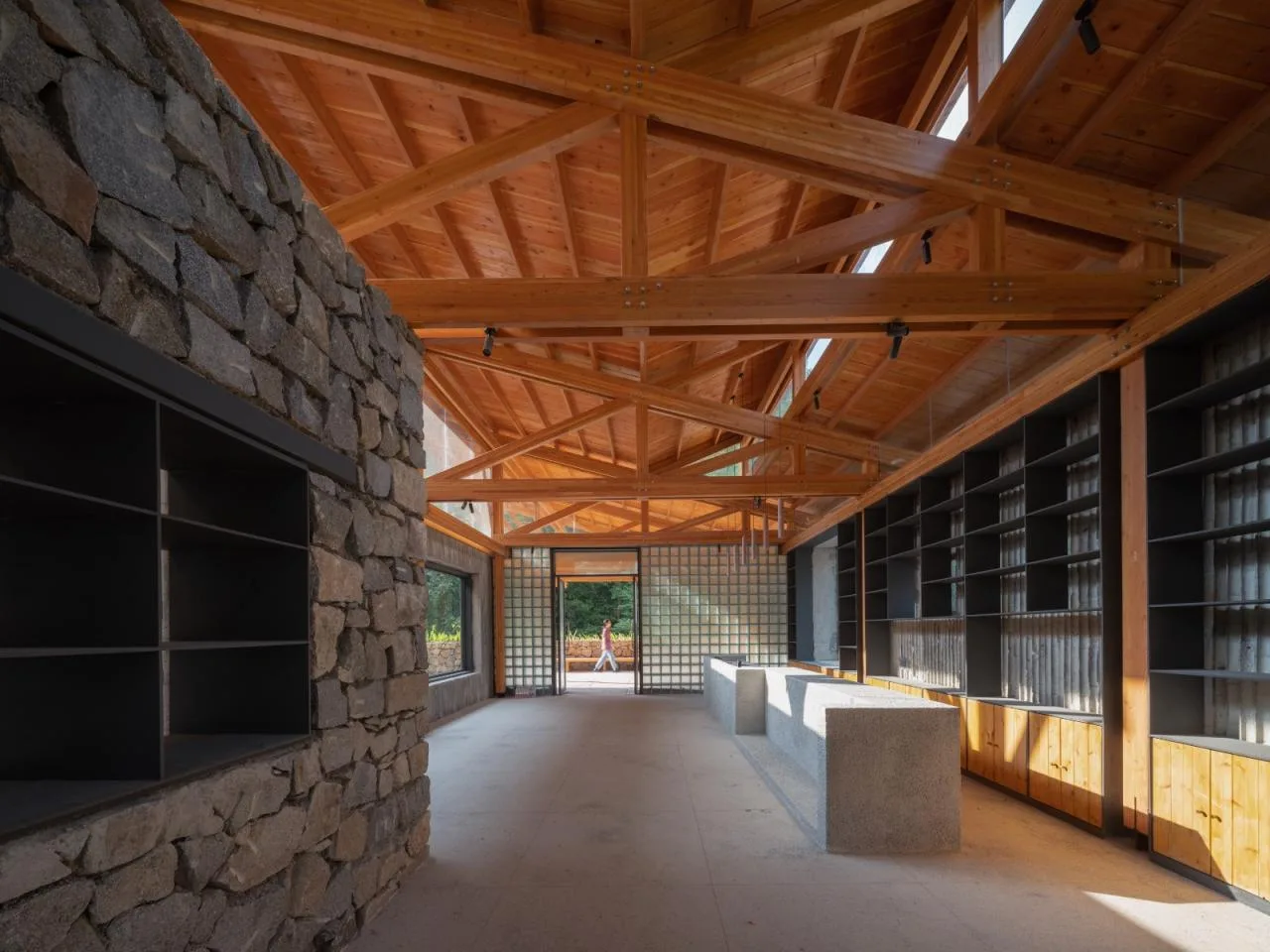 BIM Architecture | Liuba Wayaogou Multi functional Service Center/Jianlin Architectural Design Firm