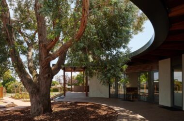 BIM Architecture: Wellington Parent Child Center by AOA Christopher Peck Featuring Timber Construction-BIM WORLD