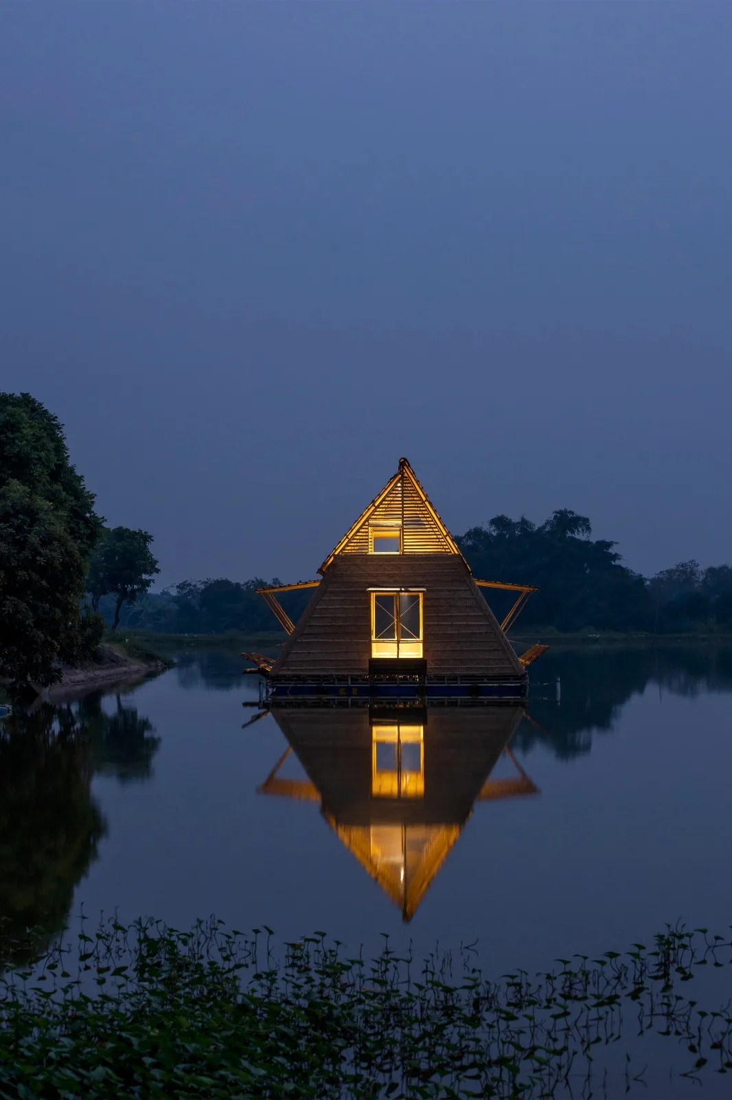 BIM Architecture | Adapting to Climate Change, Floating Bamboo Houses/H& P Architects