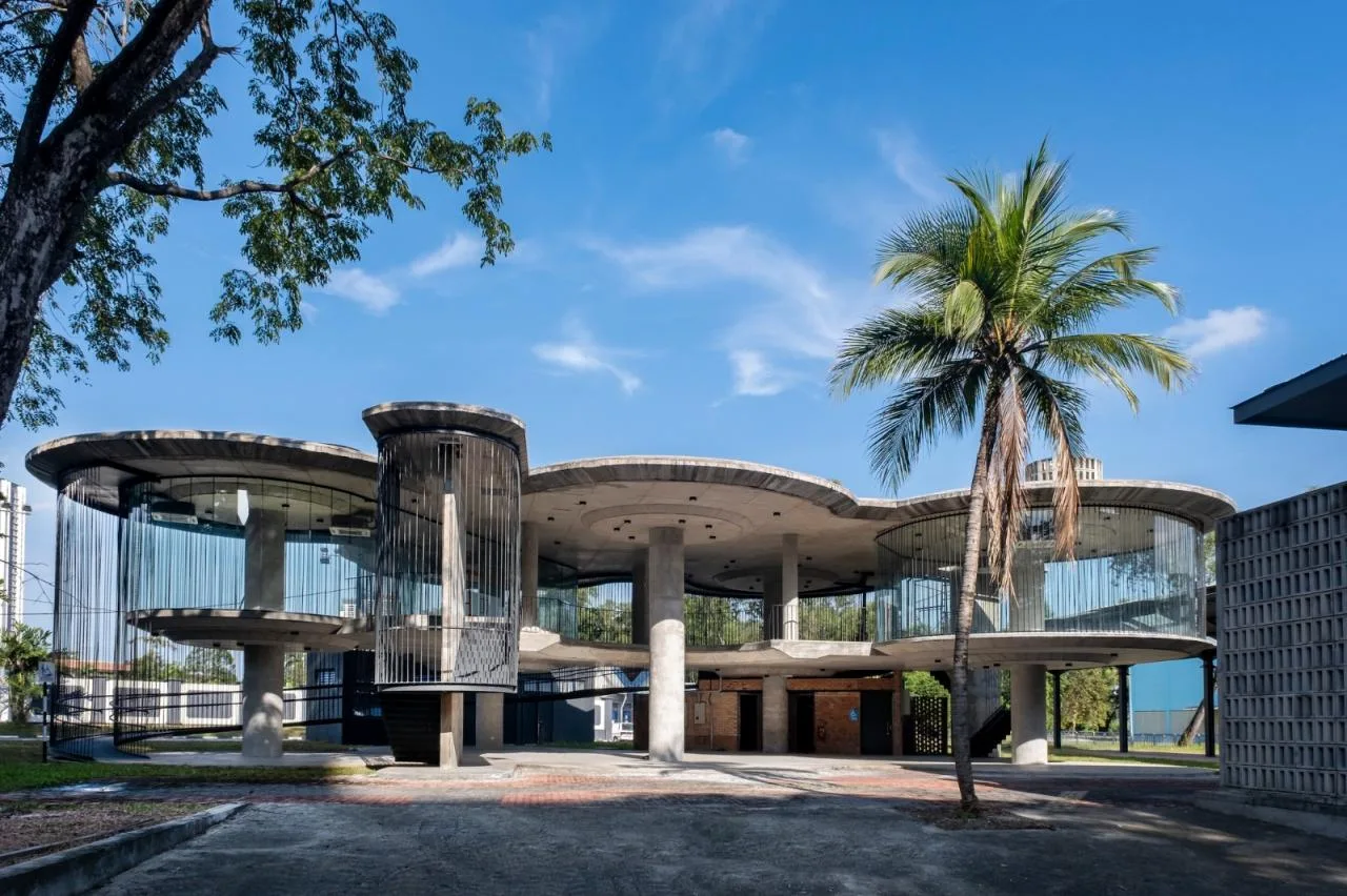 BIM Architecture | T-shaped Suspension, PJKita Community Center/DTLM Design Group