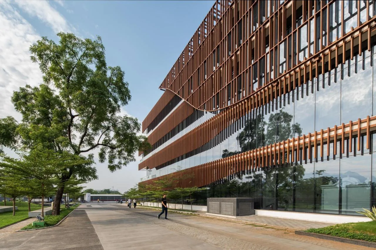 BIM Architecture | Multi functional Experience Center/FHD India