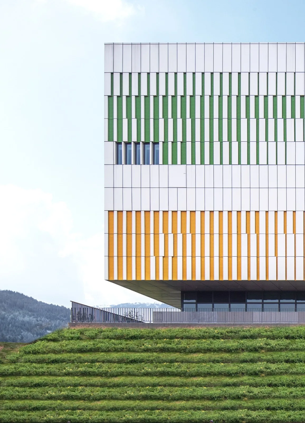 BIM Architecture | Longquan Middle School Gymnasium/China Southwest Architectural Design and Research Institute Co., Ltd