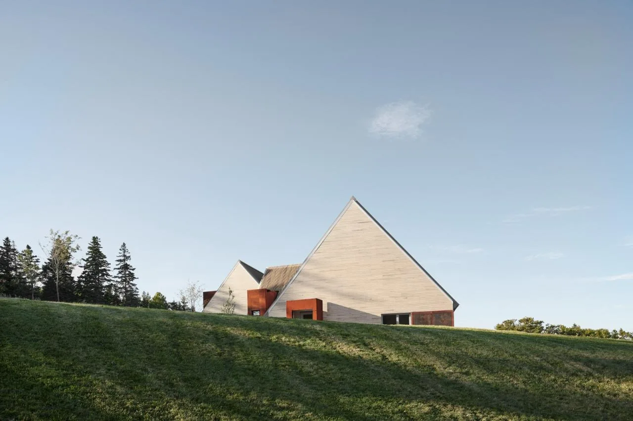 BIM Architecture | Highland Village Commentary Center/Abbott Brown Architects