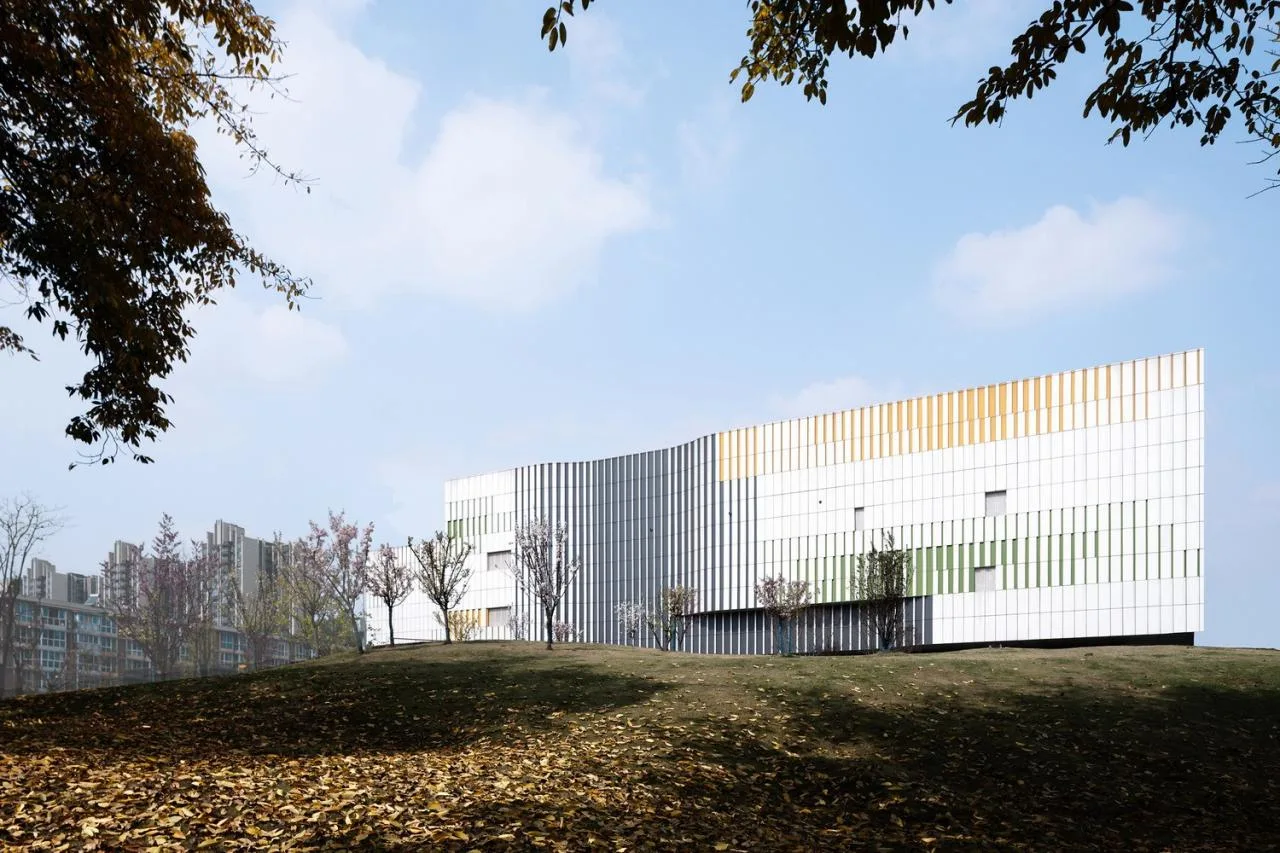 BIM Architecture | Longquan Middle School Gymnasium/China Southwest Architectural Design and Research Institute Co., Ltd