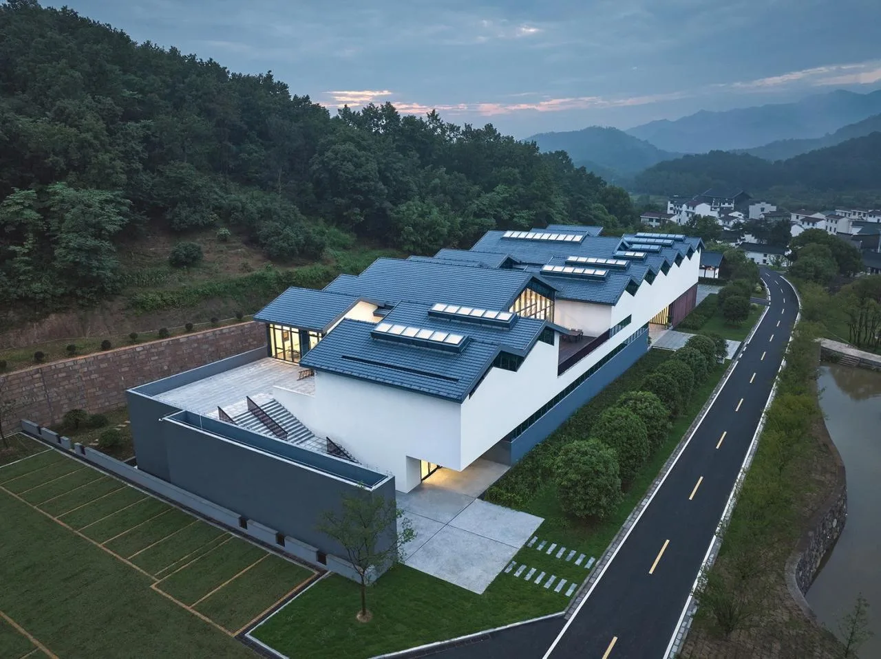 BIM Architecture | Xuefeng Literature Museum/Tongji Institute Linhe Architecture Studio