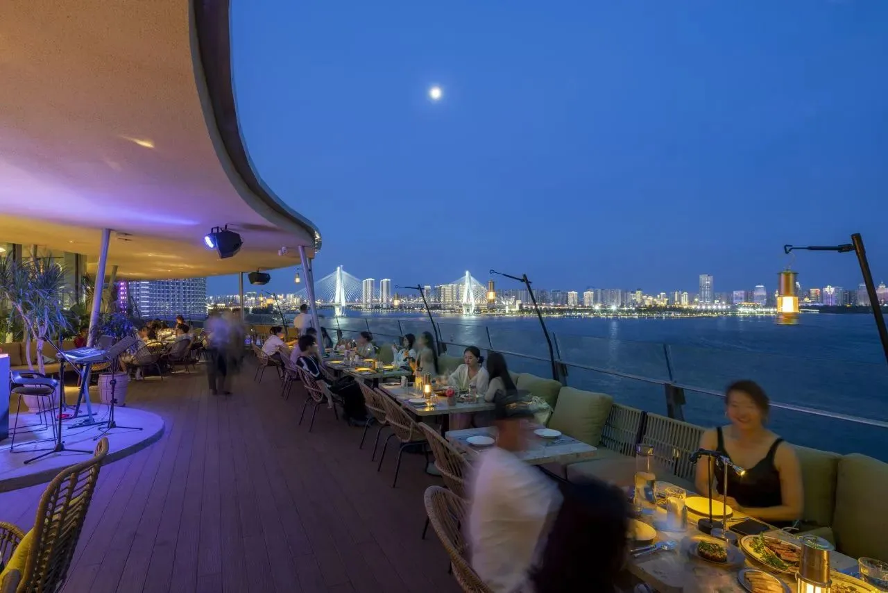 BIM Architecture | Huacai Haikou Bay, Multi dimensional Art Elements Shaping a New Commercial Landmark/Arcadis