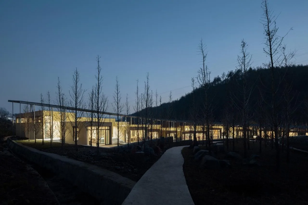 BIM Architecture | Wufu Mountain and Water Dragon Family Banquet Restaurant/Lowercase Architecture