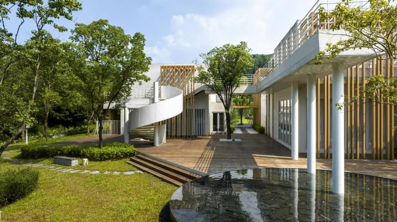 BIM Architecture | Multi level 'Lightness': Huangma Rural Revitalization Workstation and Rural Reception Room/Three dimensional Architecture