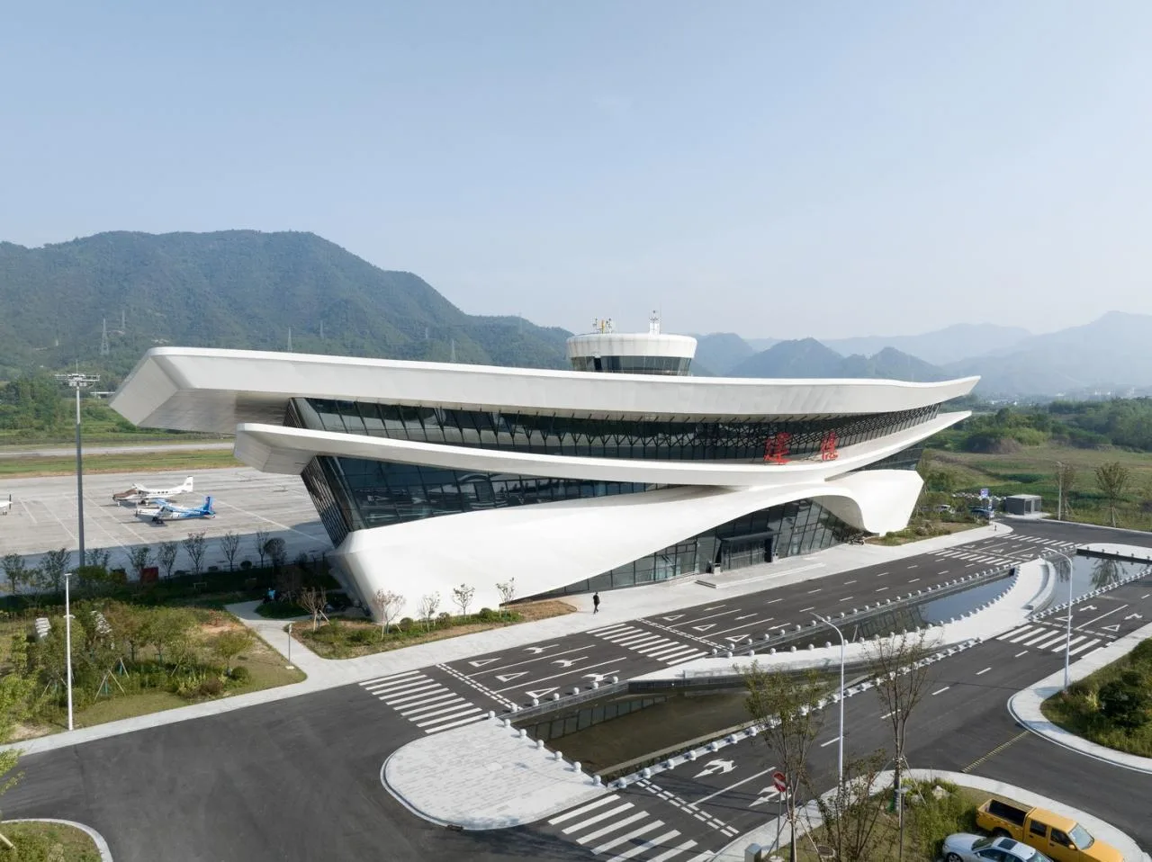 BIM Architecture | Hangzhou Asian Games Supporting Facilities: Qiandao Lake General Airport Terminal/Jinglan Building