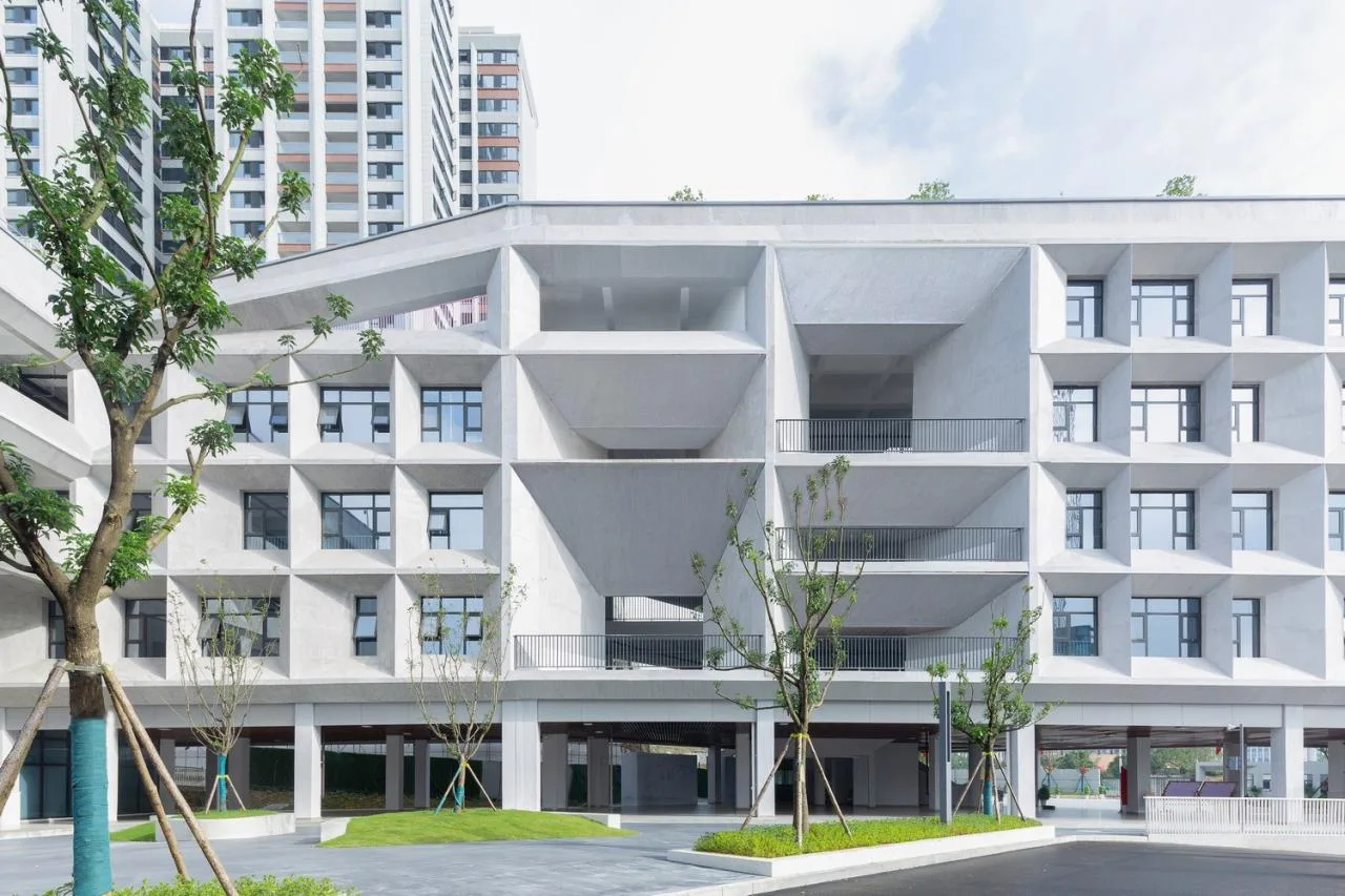BIM architecture | Growing freely like organic life: Guanshanhu District No.8 Middle School, Guiyang