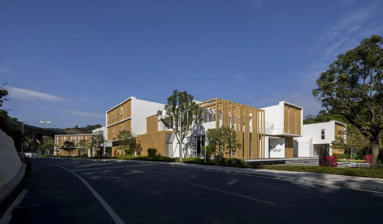 BIM Architecture | Multi level 'Lightness': Huangma Rural Revitalization Workstation and Rural Reception Room/Three dimensional Architecture