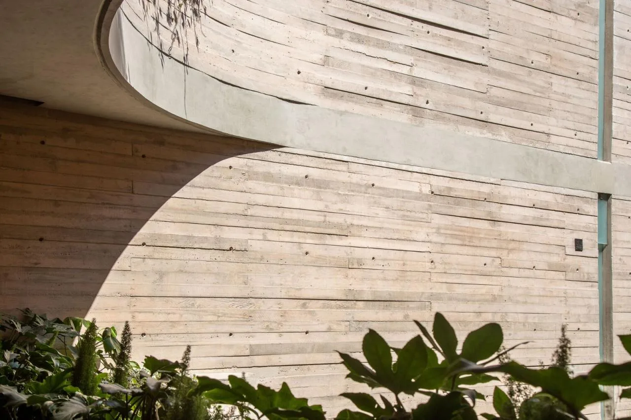 BIM Architecture | Triangle Residential Building: MO288 Residential Building/HGR ARQUITECTOS