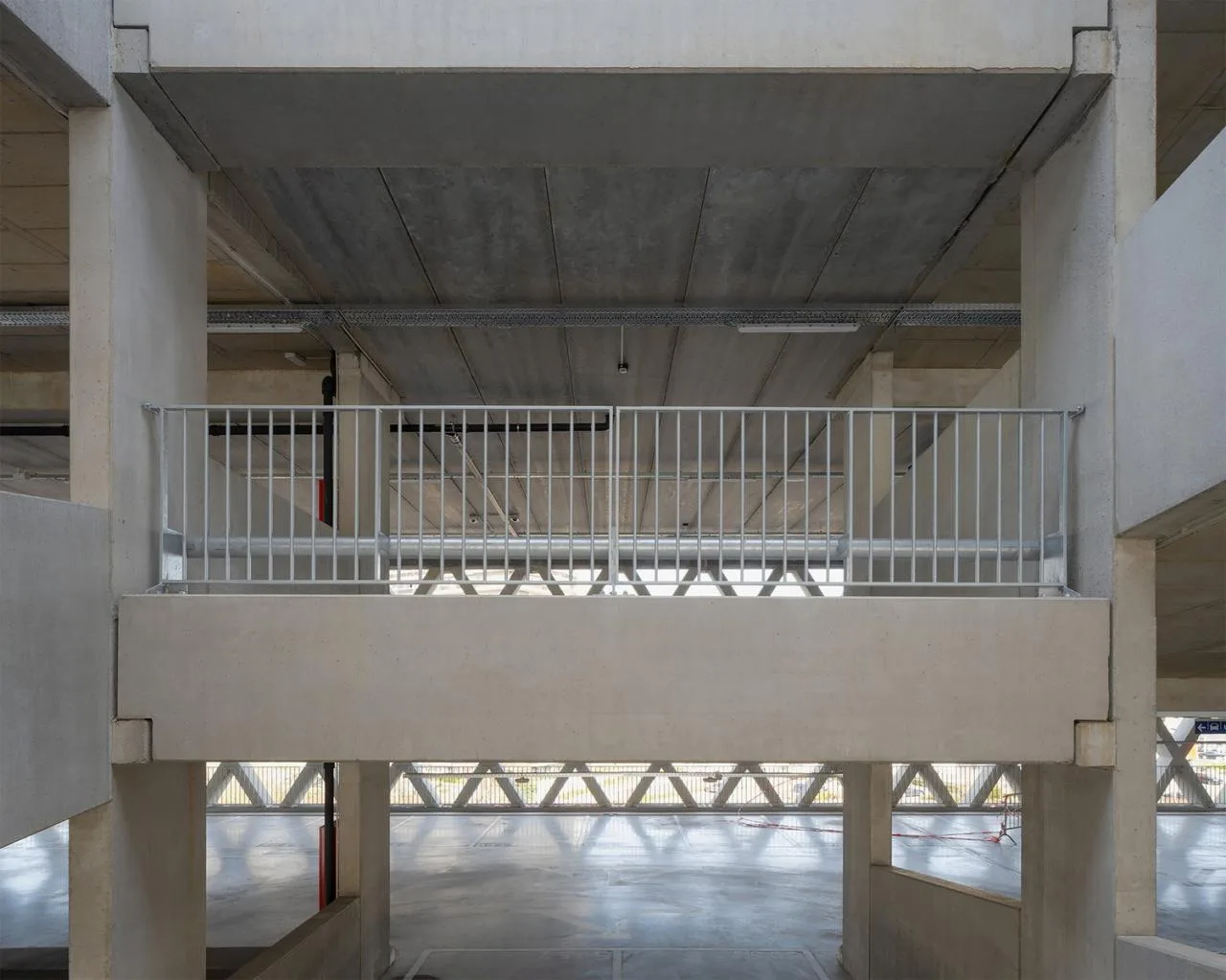 BIM Architecture | Easestip Transportation Center/Archipelago+POLO