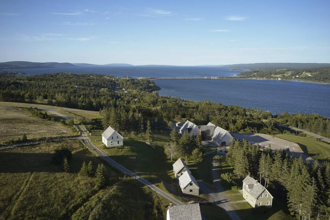 BIM Architecture | Highland Village Commentary Center/Abbott Brown Architects