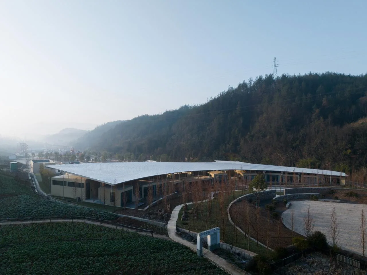 BIM Architecture | Wufu Mountain and Water Dragon Family Banquet Restaurant/Lowercase Architecture
