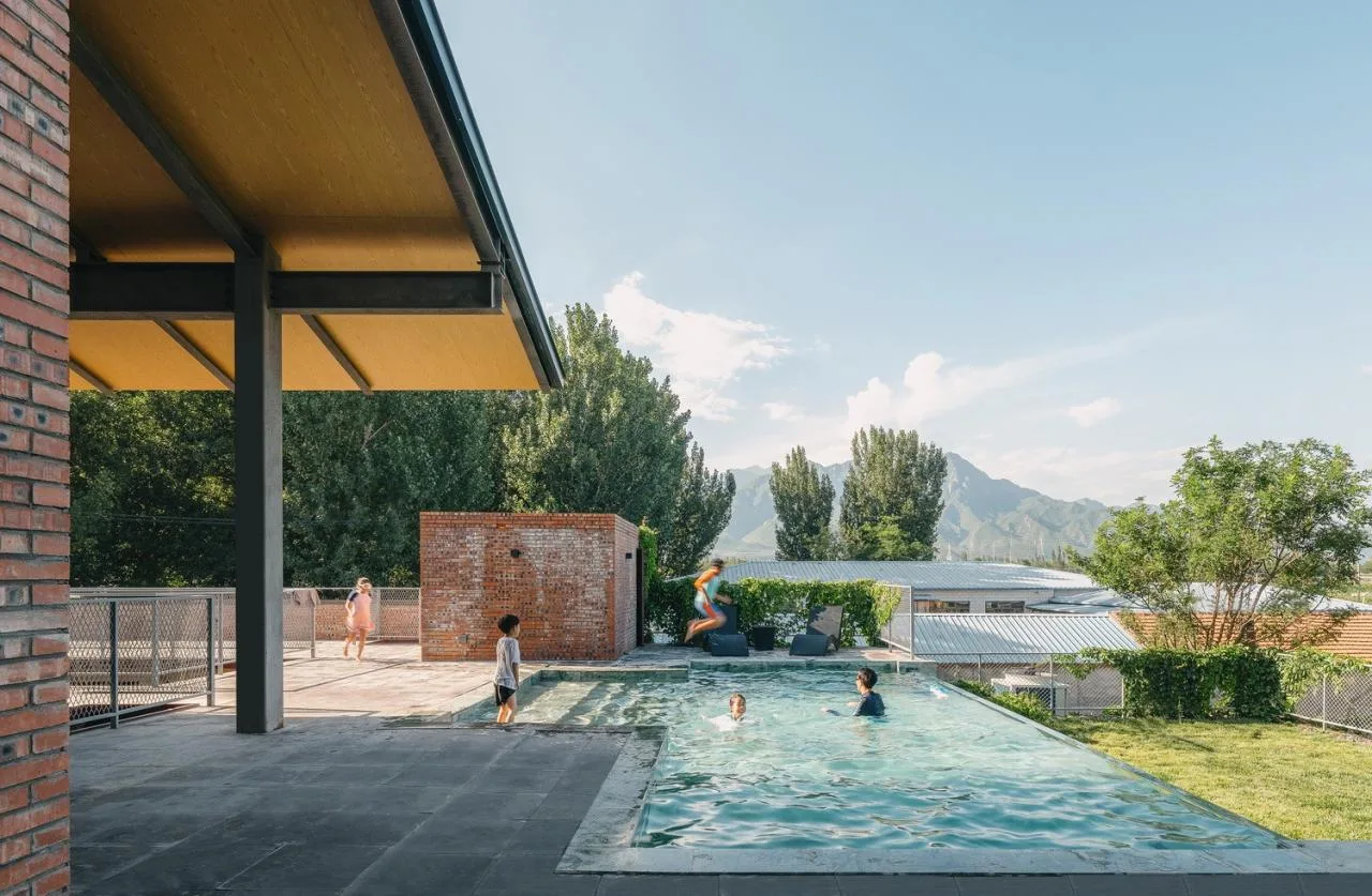 BIM Architecture | Madness is a Gift of Reason: Banquanzhiye Homestay and Campsite/Large Building
