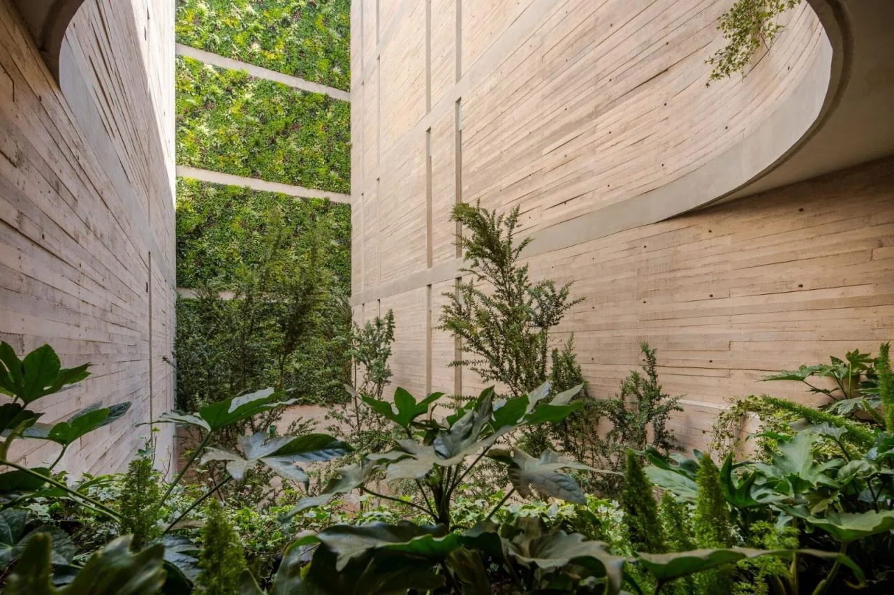 BIM Architecture | Triangle Residential Building: MO288 Residential Building/HGR ARQUITECTOS