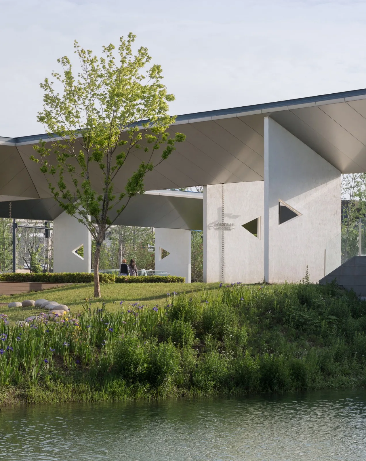 BIM Architecture | Intergrowth: Yu Deyao Art Museum New Building/Landscape Architecture Firm