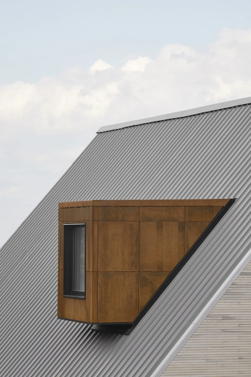 BIM Architecture | Highland Village Commentary Center/Abbott Brown Architects