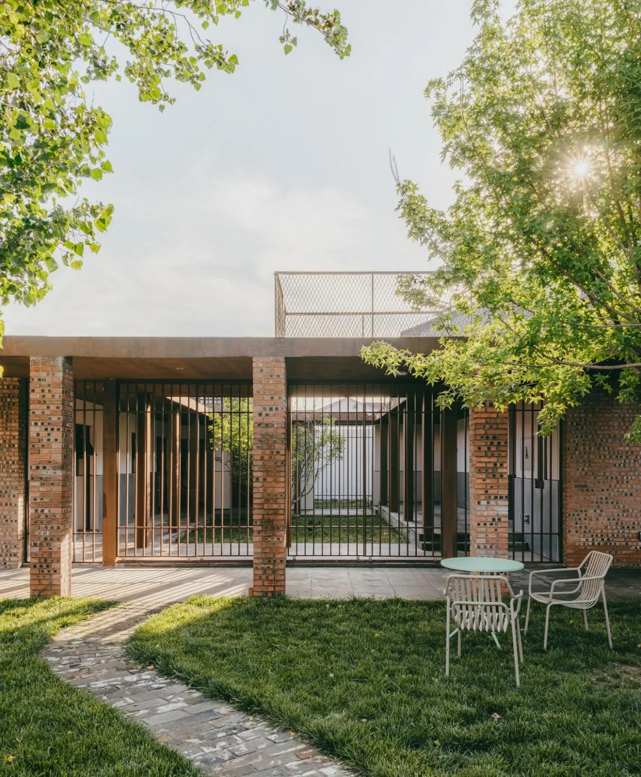 BIM Architecture | Madness is a Gift of Reason: Banquanzhiye Homestay and Campsite/Large Building