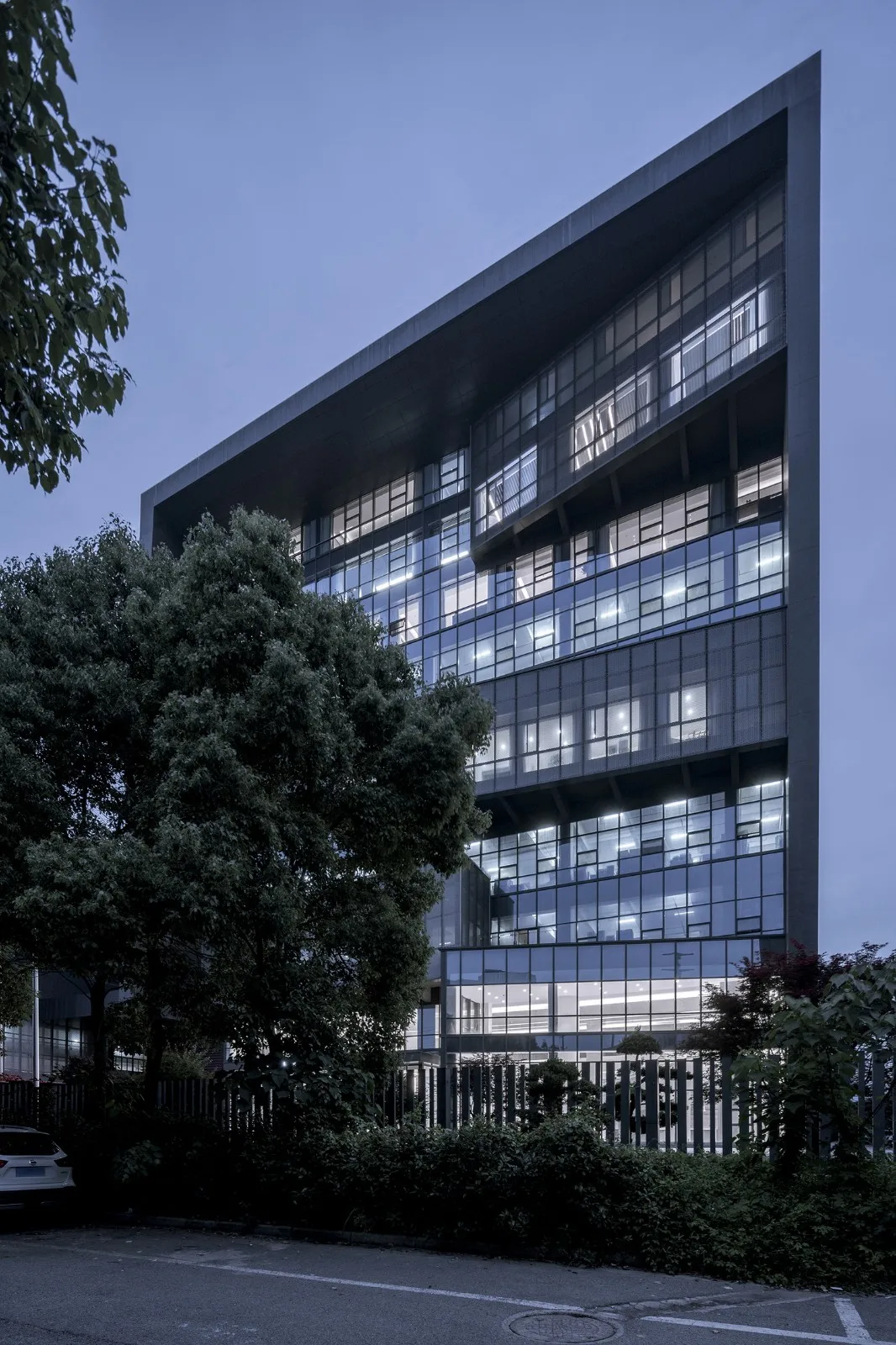BIM Architecture | Taizhou Jufeng Locomotive Headquarters/Suzhi Architecture