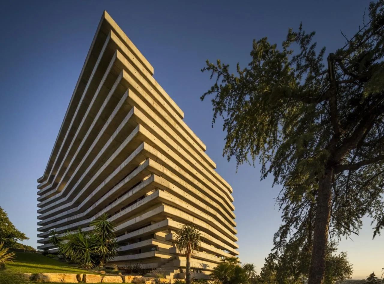 BIM Architecture | Quinta do Rei Residential / Contaminate Architects