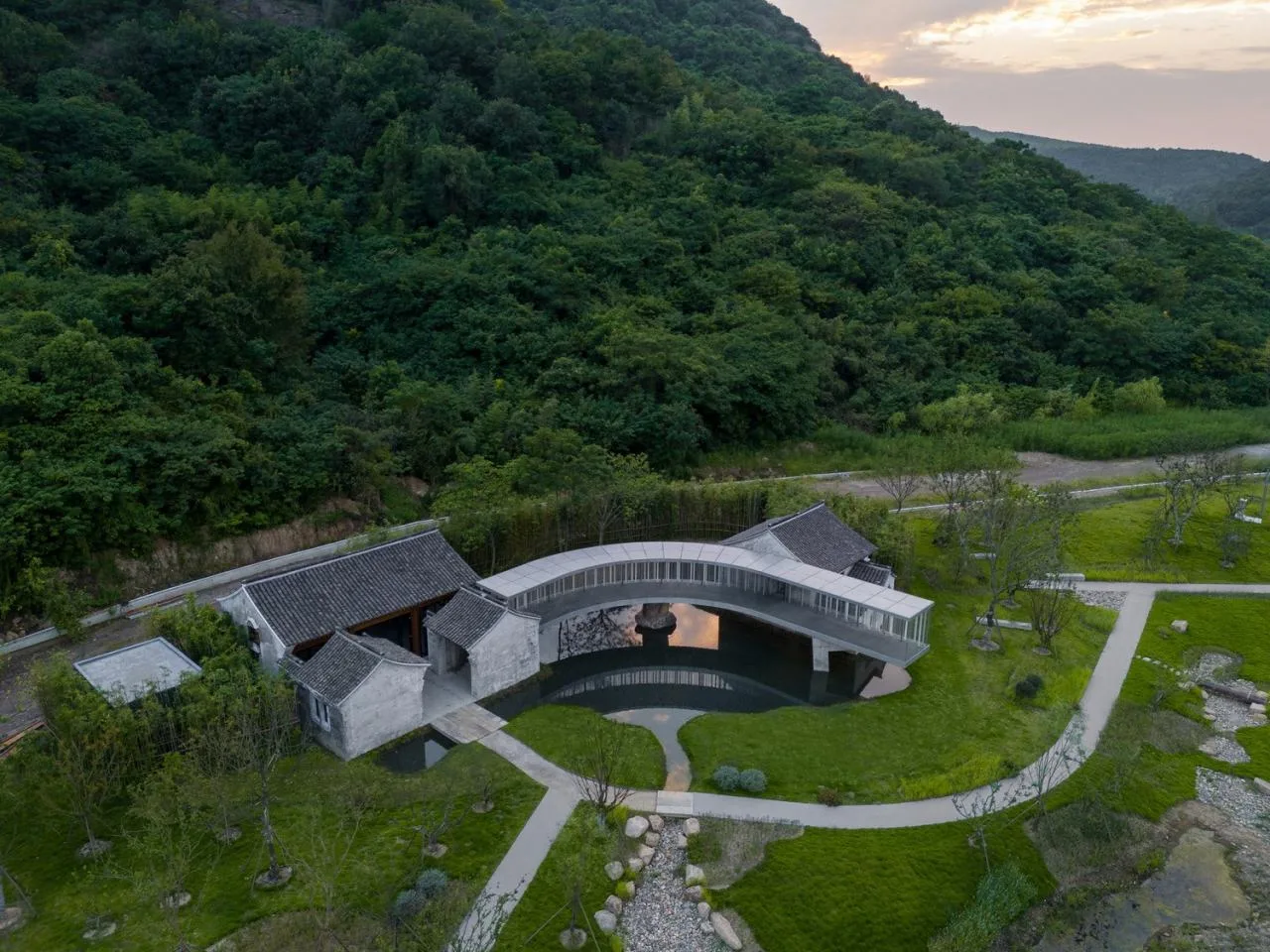 BIM Architecture | Nanbei Lake Lakeside Tea Room/Ten Domain Architecture