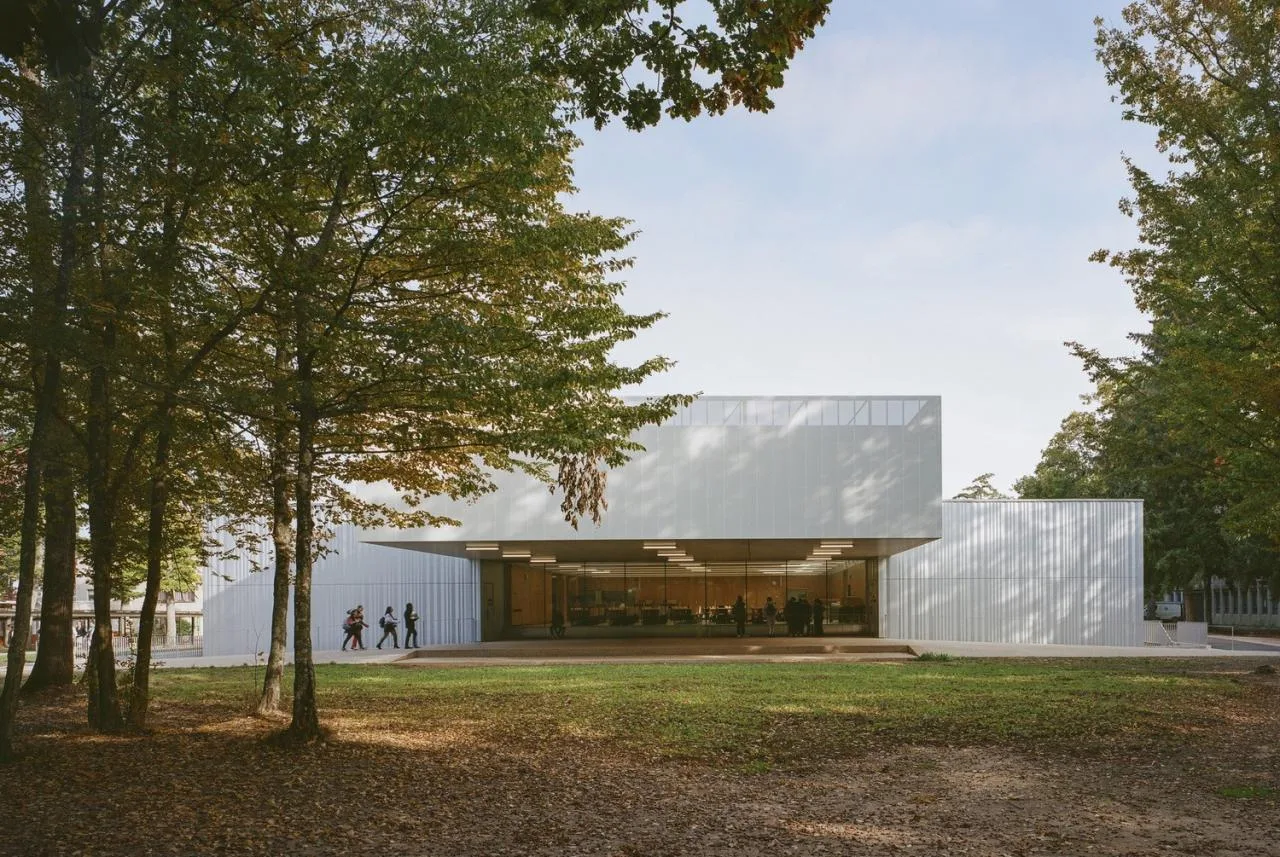 BIM Architecture | Joliot Curie School Catering Services and School Life Center/Ateliers O-S Architects