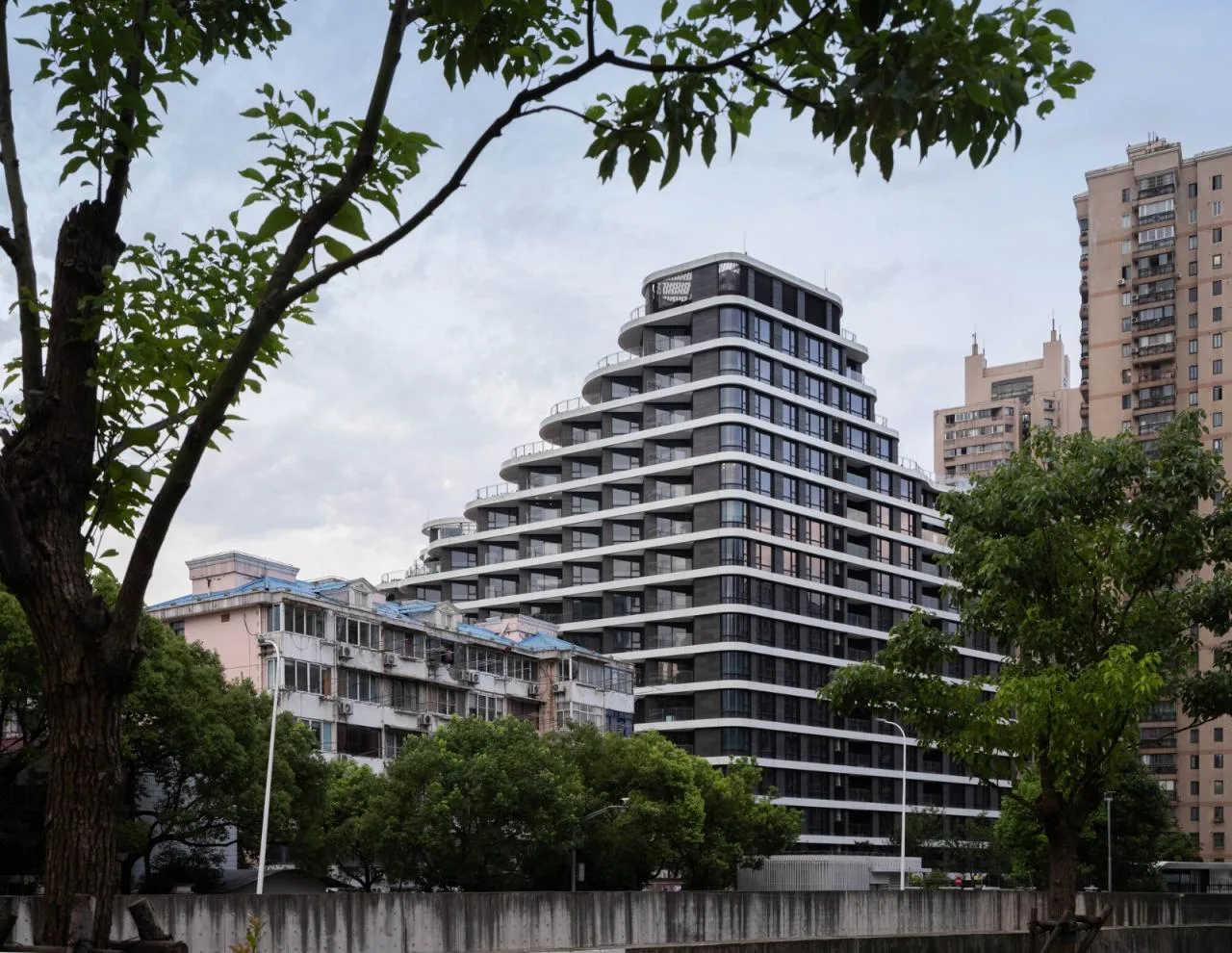 BIM Architecture | Shanghai Pudong Jiahua E18 Innovative Residence/EID Arch+Shanghai Tianhua Architectural Design+Aedas
