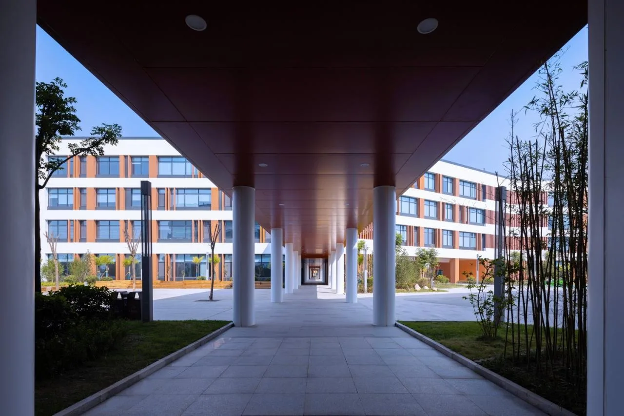 BIM Architecture | Bohai Experimental School (Ministry of Basic Education)/Institute of Architectural Design and Research, Chinese Academy of Sciences