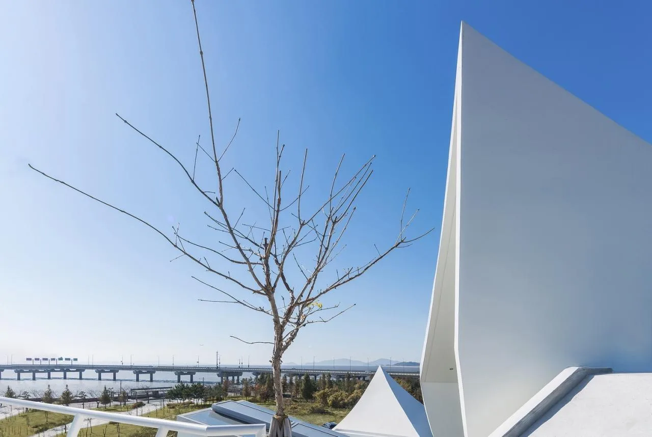 BIM Architecture | Sailhouse/IROJE KHM Architects