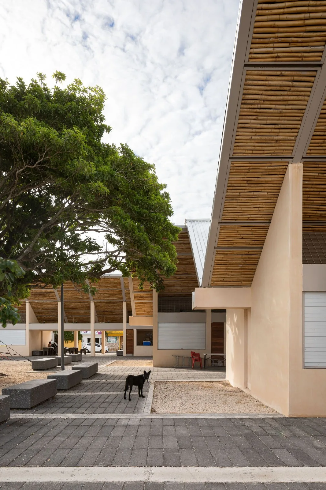 BIM Architecture | Shaded Space, Stand for Cooling: Chicxulub Square/Estudio MMX