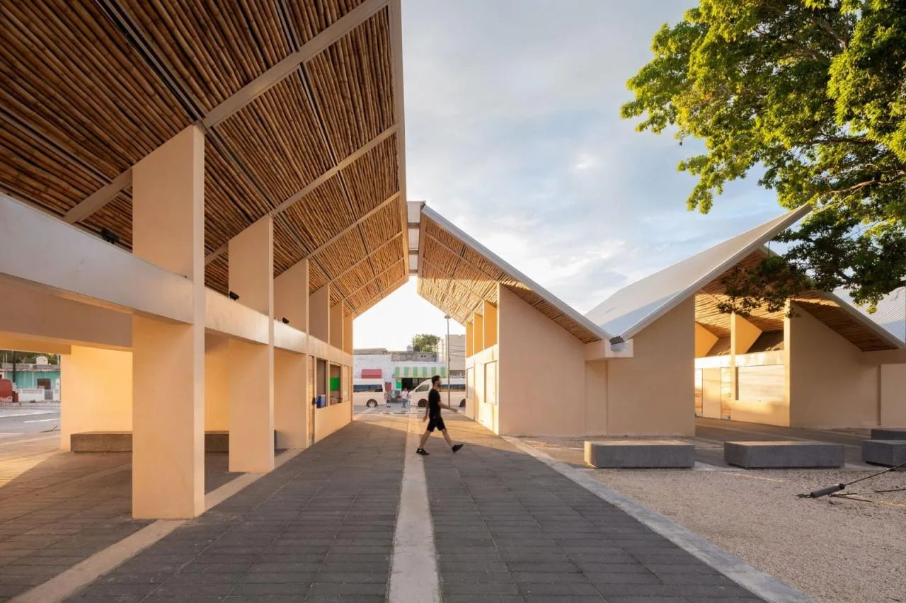 BIM Architecture | Shaded Space, Stand for Cooling: Chicxulub Square/Estudio MMX
