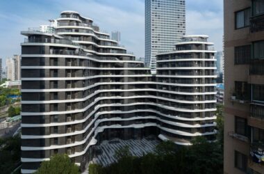 Innovative BIM-Driven Design for Shanghai Pudong Jiahua E18 Residence by EID Arch, Shanghai Tianhua, and Aedas-BIM WORLD