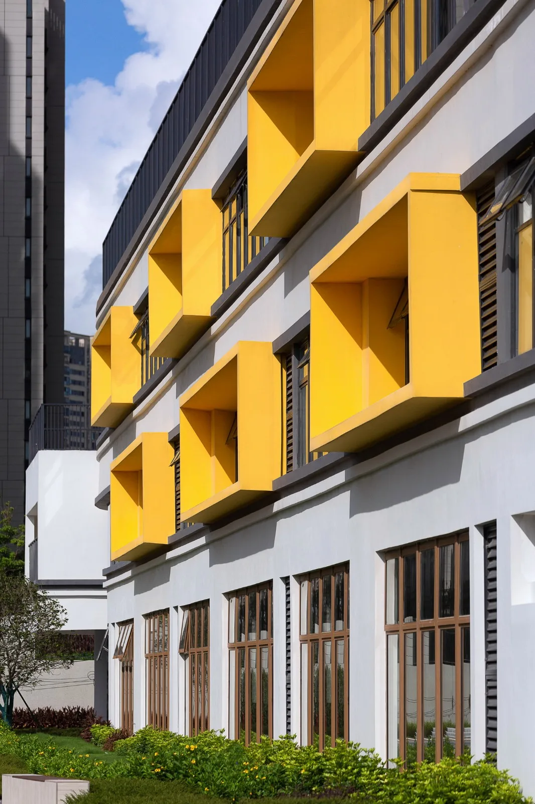 BIM Architecture | Zhongyang School and Shantou Special Center Kindergarten/Botao Architecture in Longhu District, Shantou City