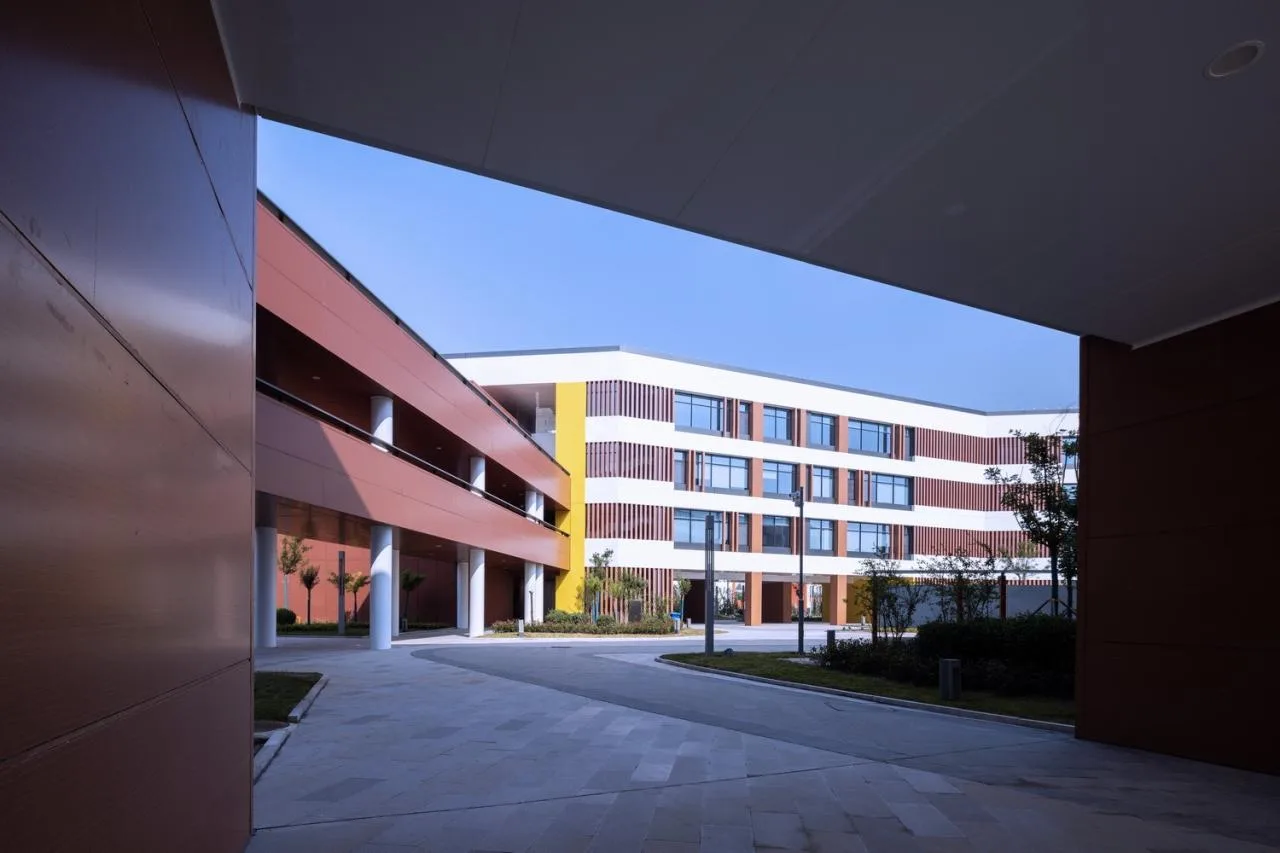 BIM Architecture | Bohai Experimental School (Ministry of Basic Education)/Institute of Architectural Design and Research, Chinese Academy of Sciences